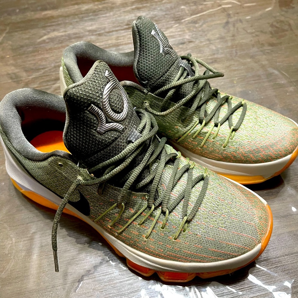 Nike KD 8 Size 9